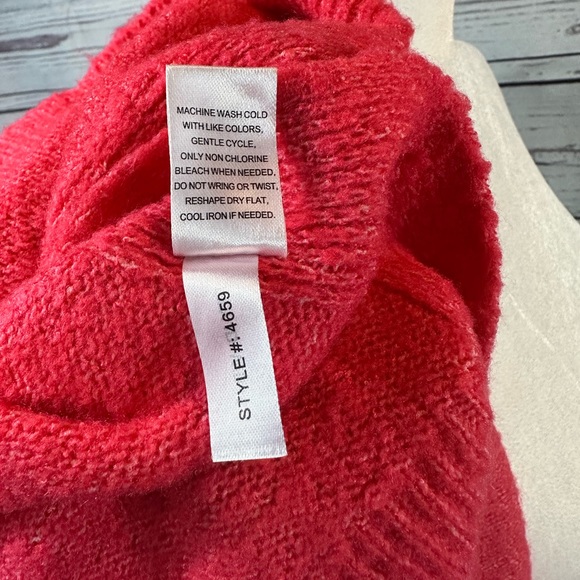 Moral Fiber Hot Pink Crewneck Sweater - M - Picture 8 of 8